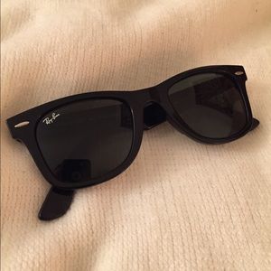 Men’s Ray Bans